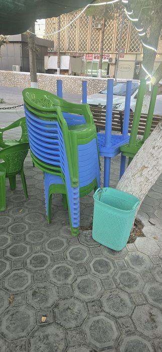 Tayyor marojni biznesi sotiladi 2 ta frezer aparat, stol stullar