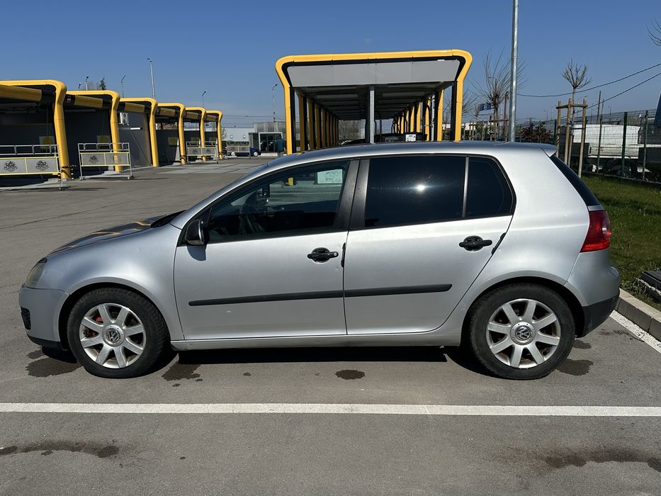 Голф 5 1.9 тди 105 к.с.