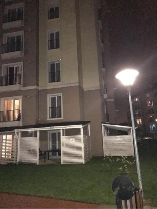 Inchiriez ap. 2 camere la parter in Cosmopolis