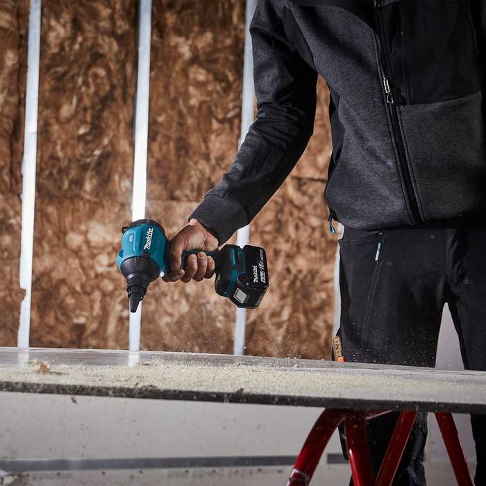 Акумулаторен компресор,  Makita DAS180Z, 18V