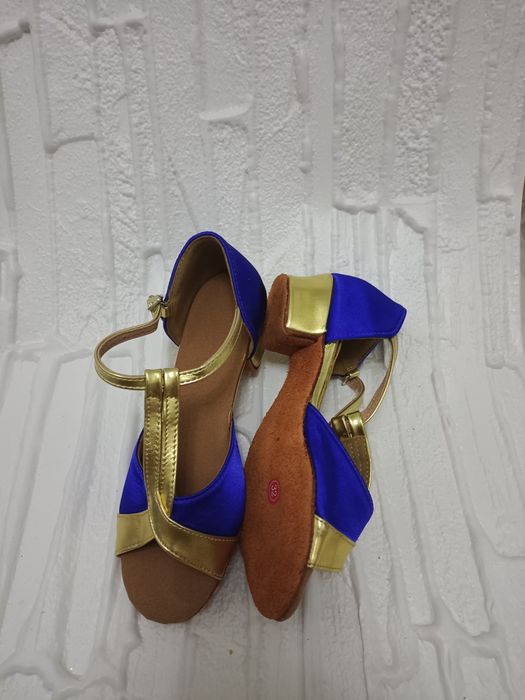 Сандали для девочек  р32-34