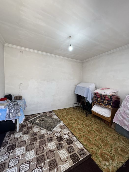 1 etajli hovli sotiladi 2.7sotok 3 xona Hasanbay