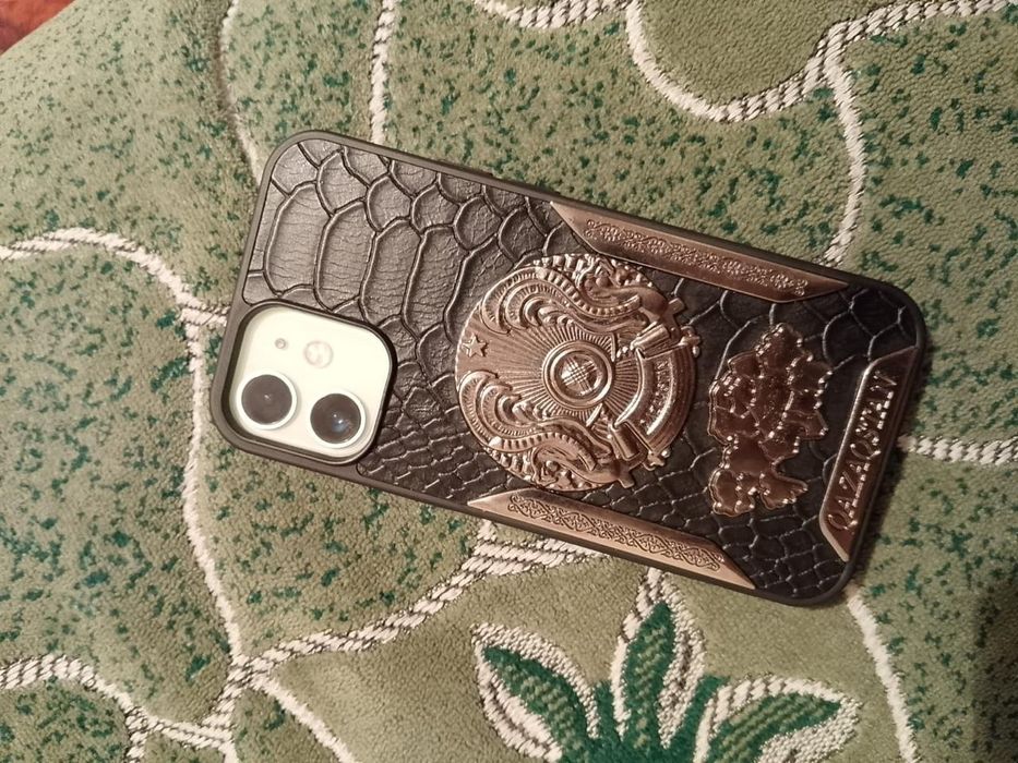 Айфон 12 мини с документами и с коробкой