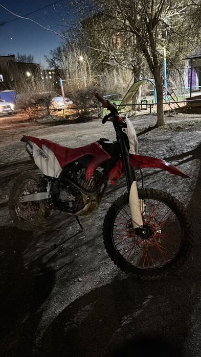 Продам мотоцикл эндуро