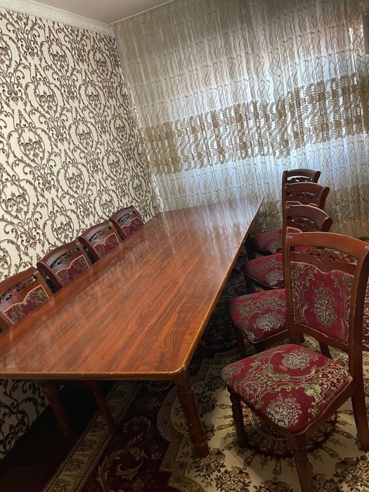 Стол стул сотилади