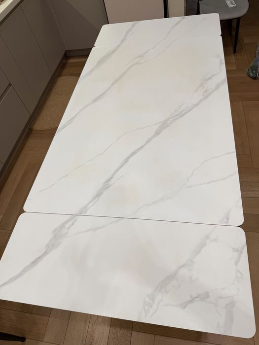 Продам стол из керамогранита