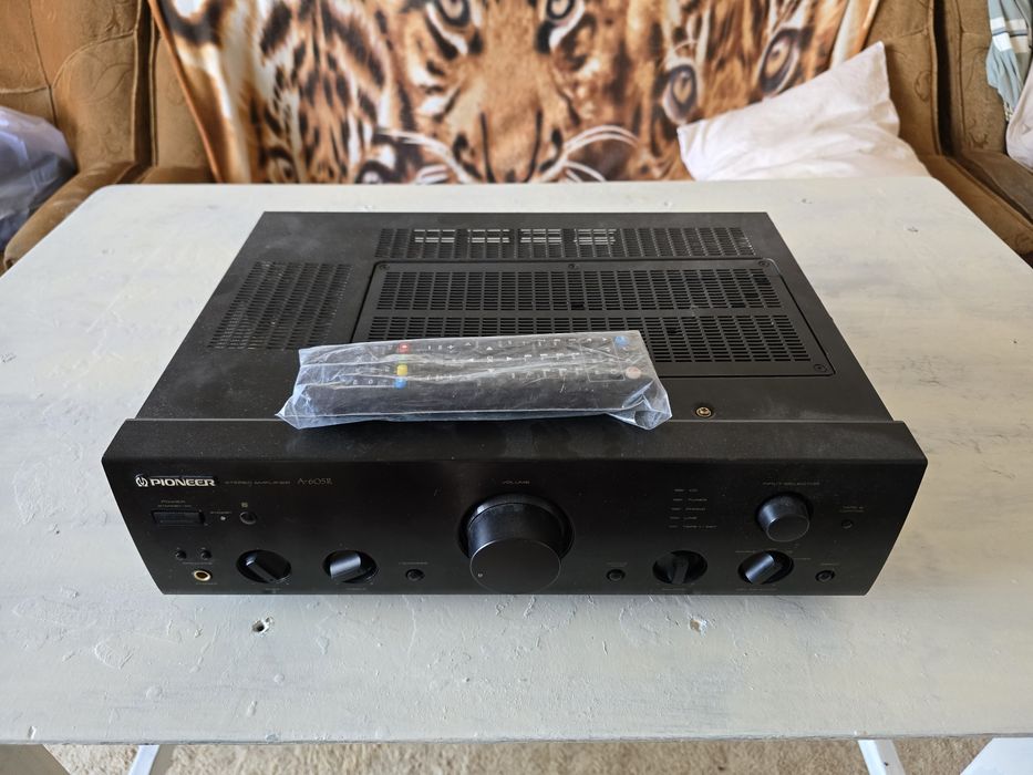 Pioneer A 605 r усилитель