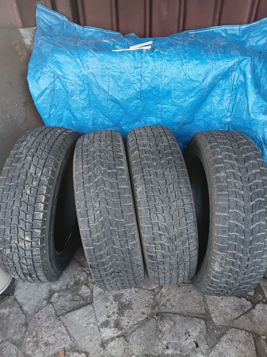 Продам всесезонные шины