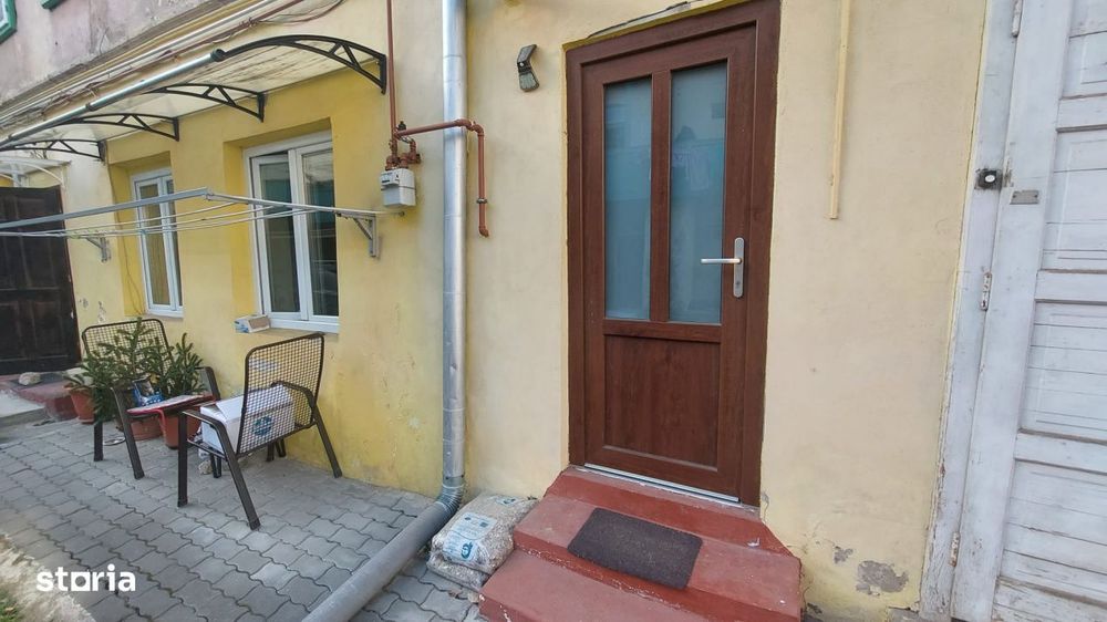 Apartament cu 1 camera zona centrala cu loc de parcare