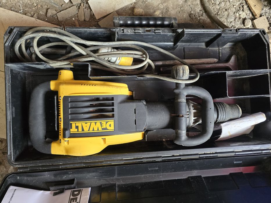 Pikamer dewalt la 110v