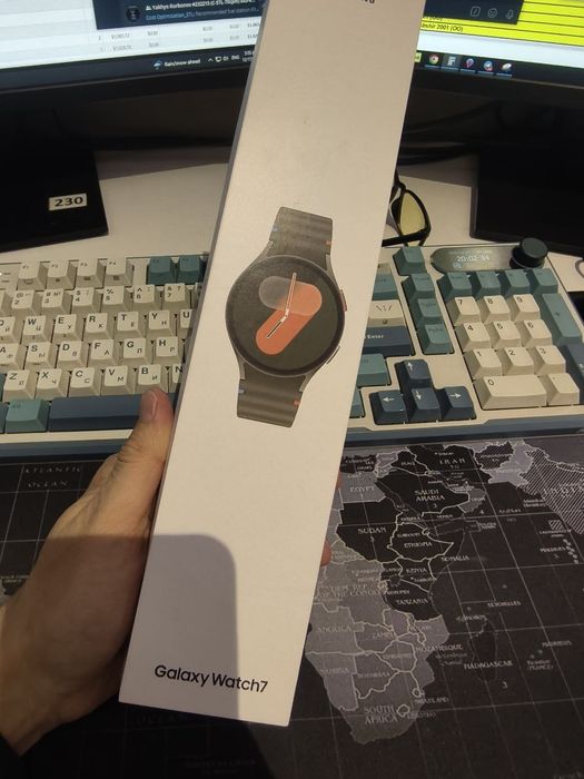 Продам Samsung Galaxy Watch 7 40mm green в идеальном состоянии фулл