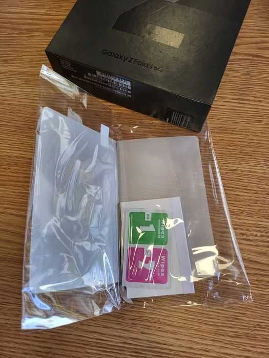 Samsung Galaxy Z Fold3 5G, 256GB, 12GB RAM