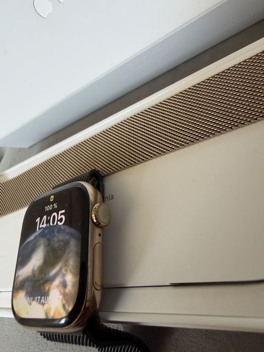 Apple Watch 10 Gold TI Milanese