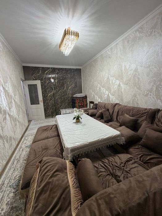 2х комнатная с мебелью и техникой в 10 микрорайоне!