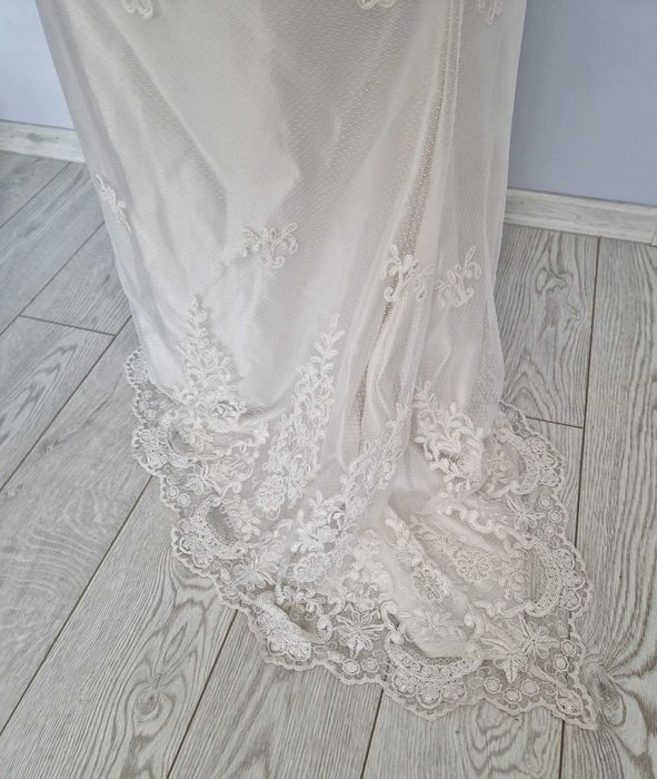 Булченска рокля Lilly-38 размер