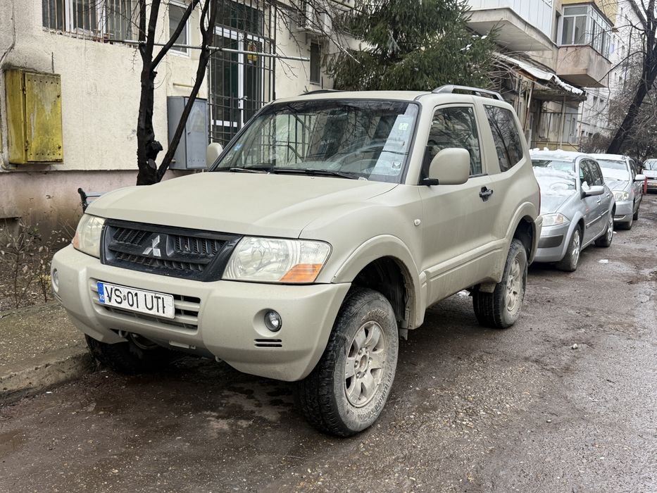 Mitsubishi pajero