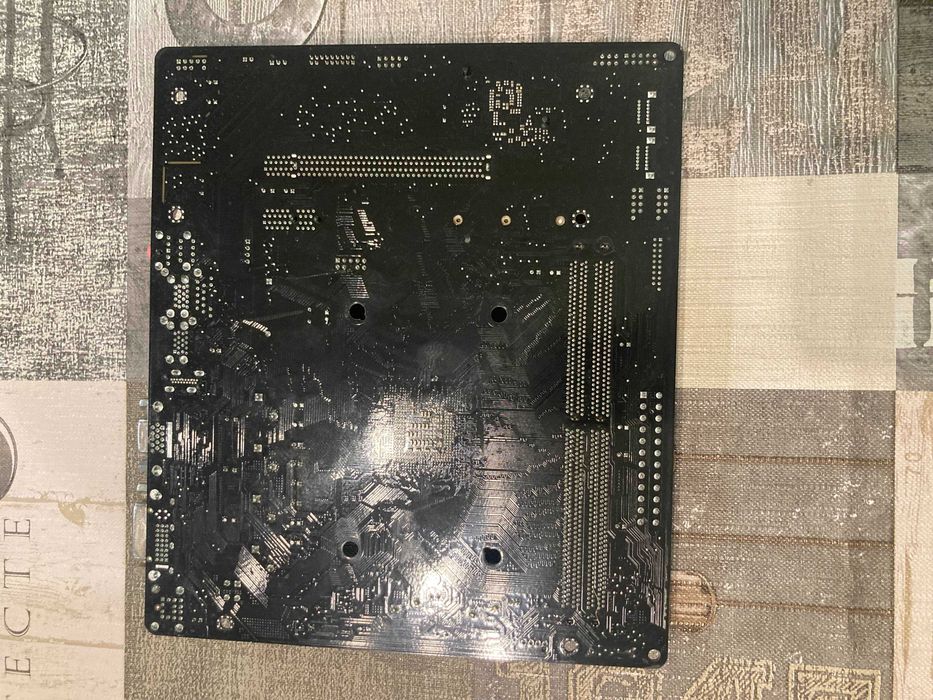 Дънна платка Asrock B450M-HDV R4.0 AM4