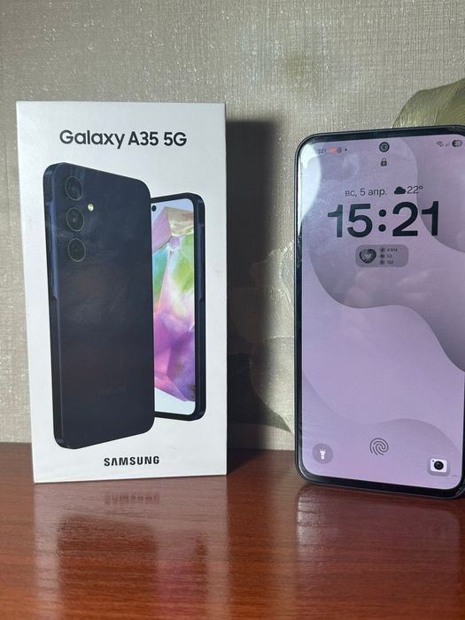 Samsung a35 5g 8/256GB