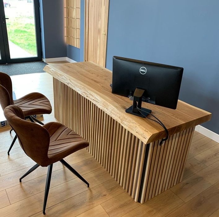 Бюро от масив и желязо