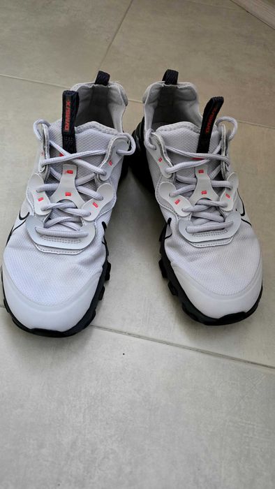 Маратонки NIKE REACT VISION