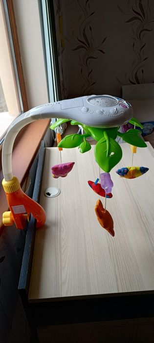 Въртележка за бебешка кошара