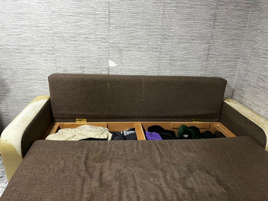 Продам диван с креслом