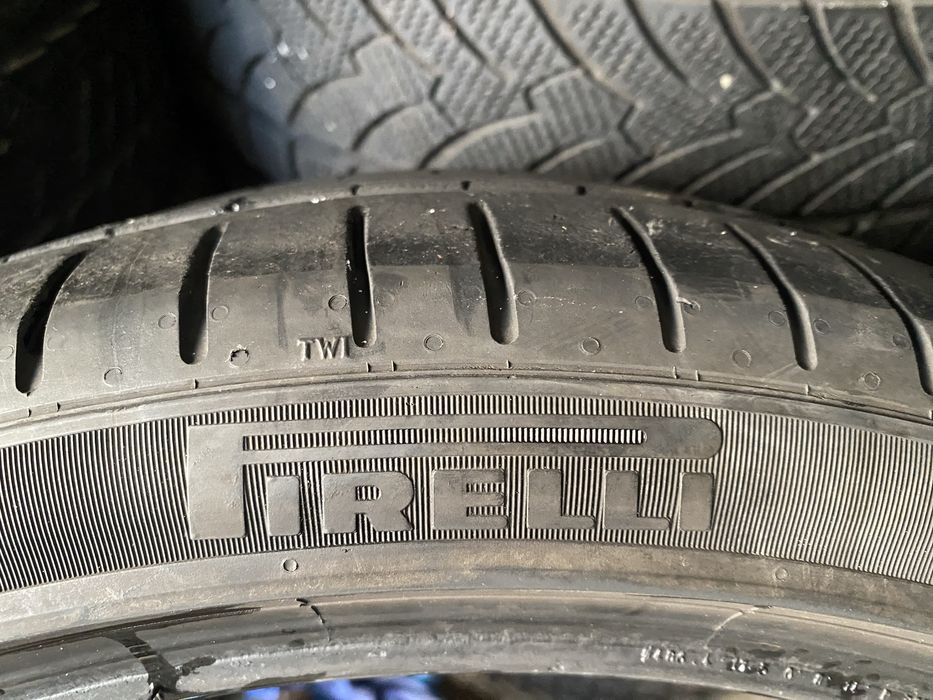 225/40/19 пара бу пирелли