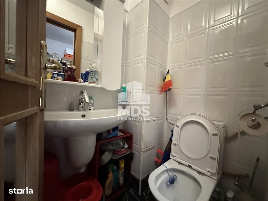 Mobilat si utilat la etajul 2 cu 2 bai