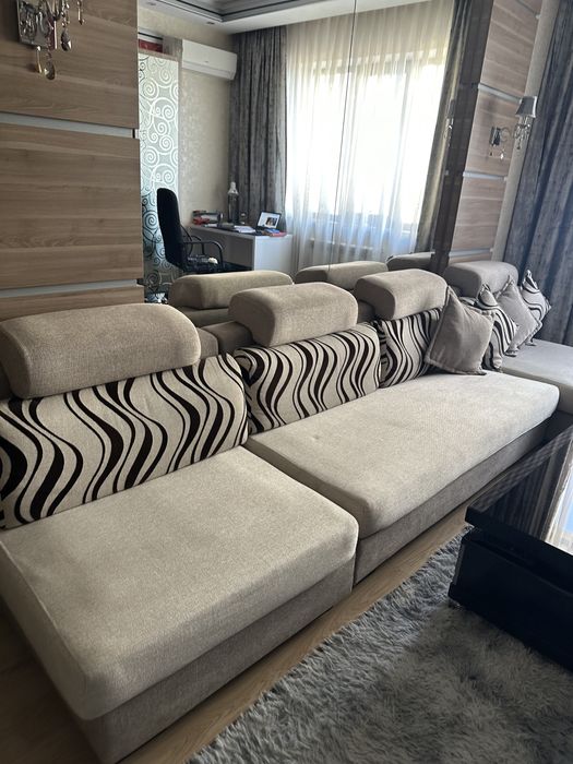 Большой модульный диван