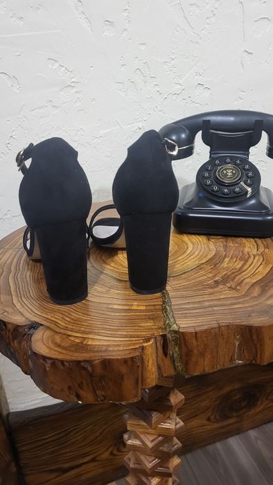 Брендовые босаножки