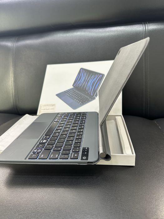 Magic Keyboard iPad 11 A16 Pro 11 Air
