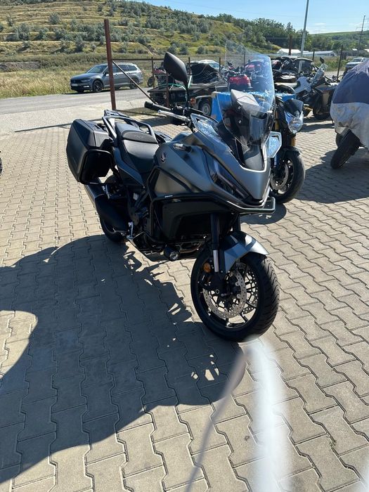 Vând Honda NT 1100 DCT  model 2022