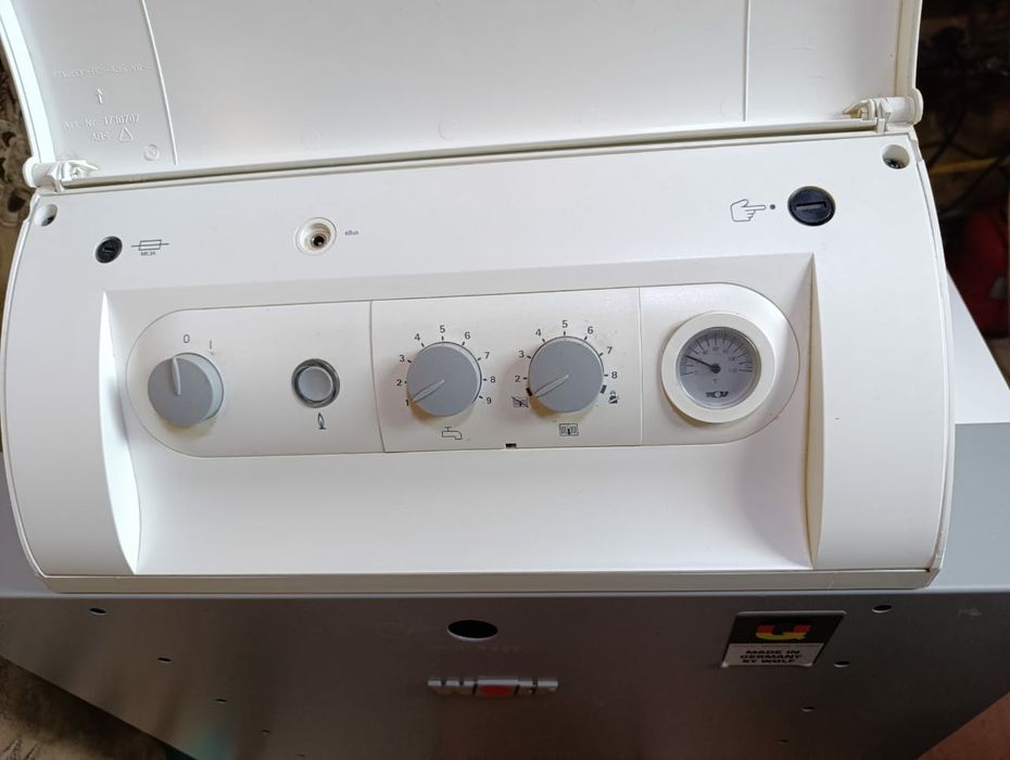 Газовый чугунный котел