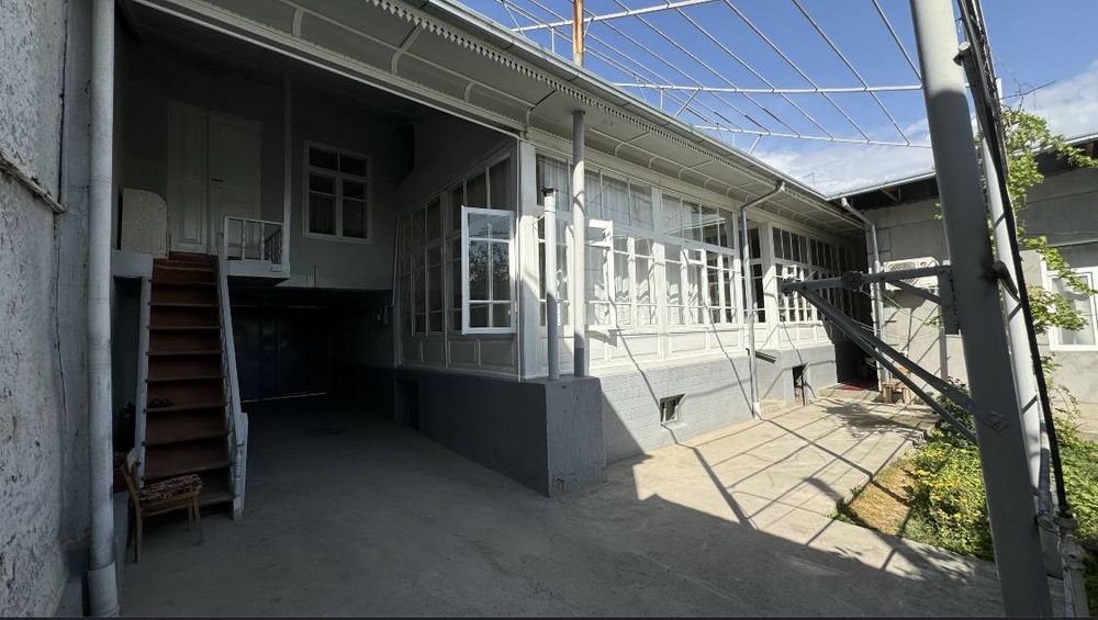 Чиланзар 20-квартал Хайиробод махалля дом участок 5 соток 350 м² жилая