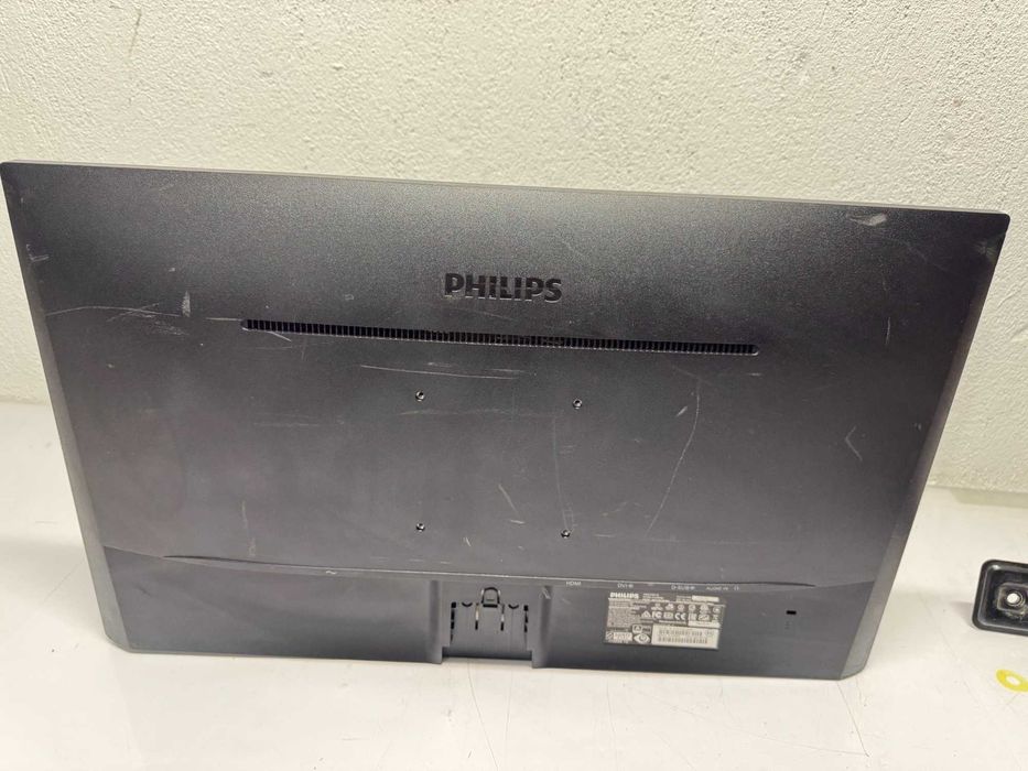 Монитор - Philips 273V7Q / 27 inch