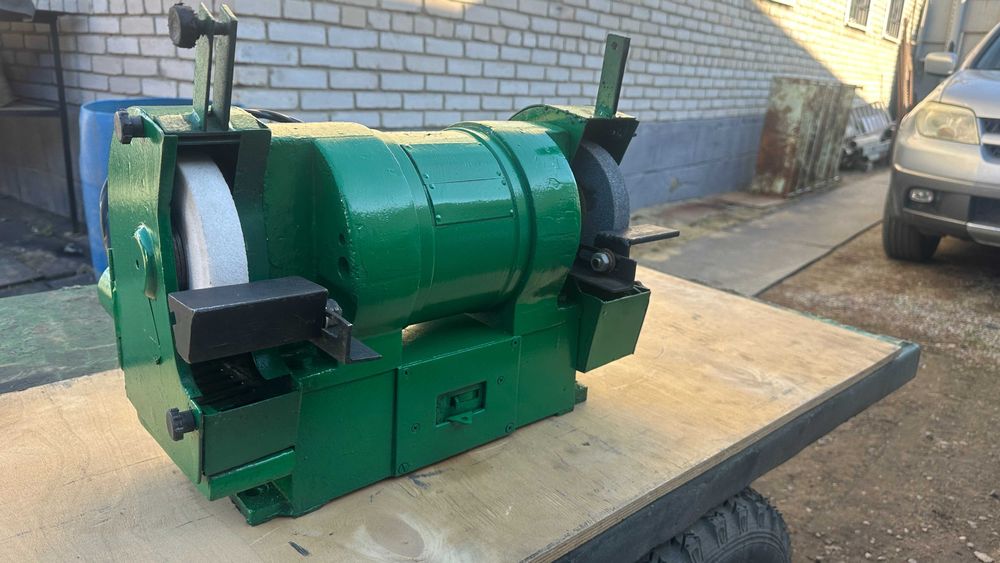 наждак 380 в  ссср