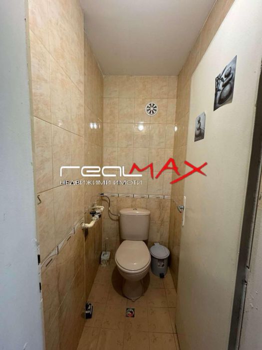 Продава се Тристаен апартамент в Казанлък - 102 кв.м за 1145 €/кв.м - Снимка #12