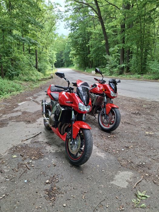 Vând Kawasaki Z750