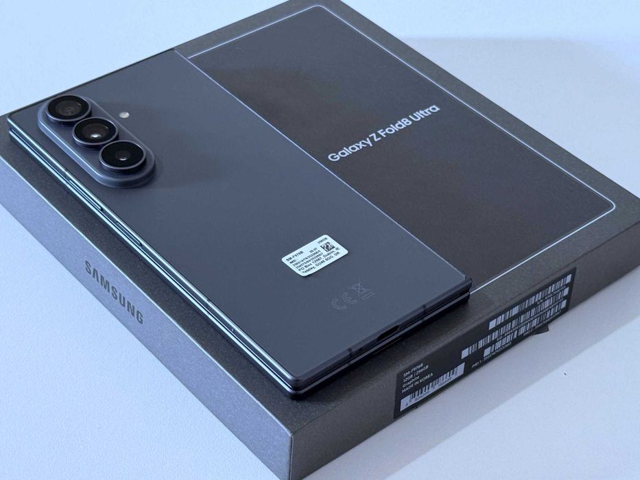 Бартер! НОВ! Samsung Galaxy Z Fold 8 Ultra Graphite (Черен) 10 Цикъла.