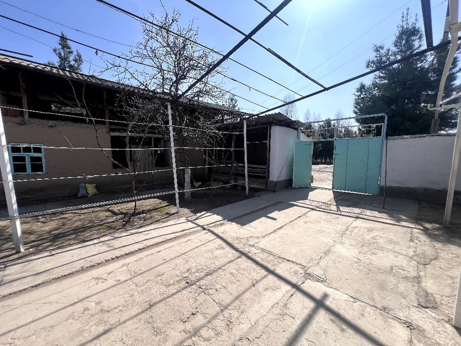 Участка сотилади