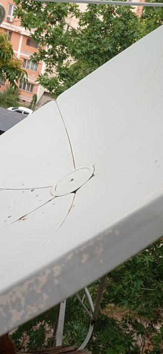 Отдам даром спутниковую антенну, срочно