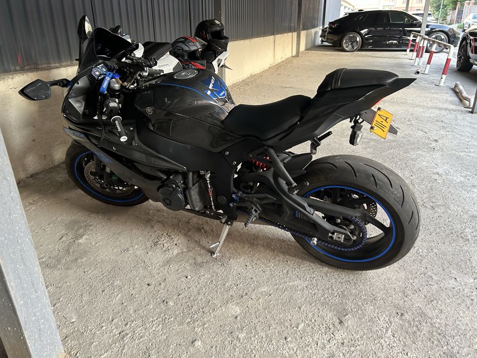 Мотоцикл Yamaha r6