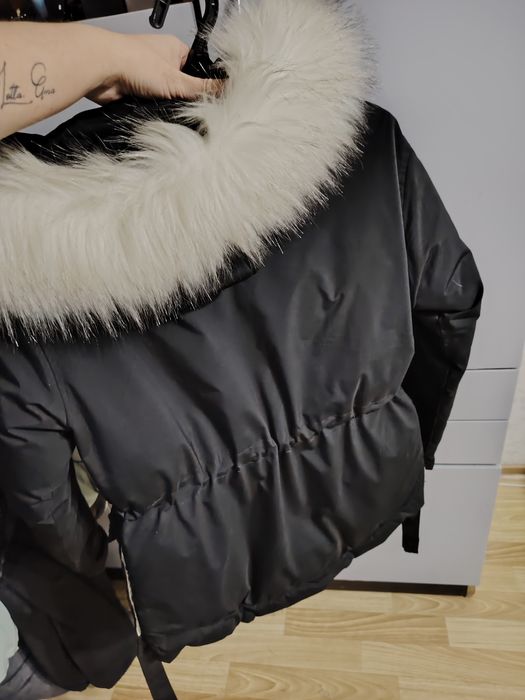 Продам Зимний пуховик