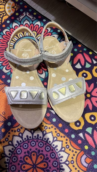 Сандали clarks 33,5 кожаные