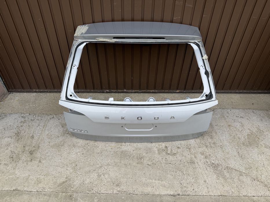 Haion portbagaj Skoda Scala