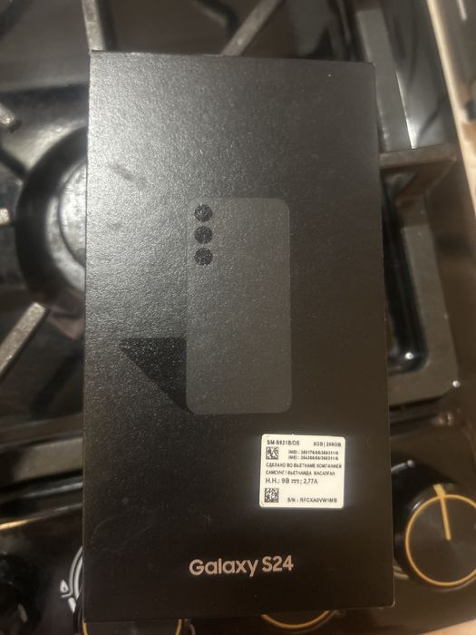 Продам самсунг s24
