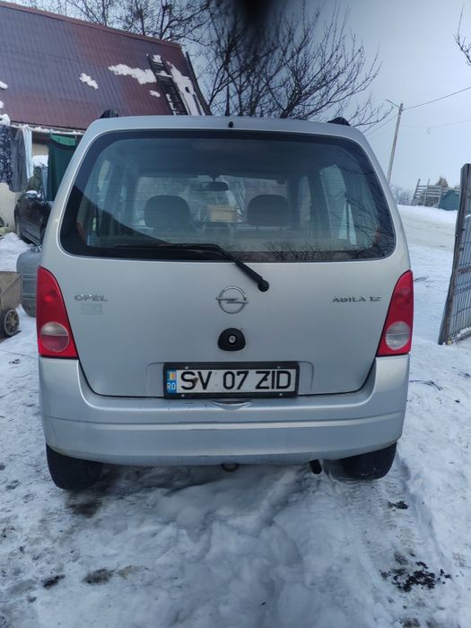 Vând urgent Opel agila