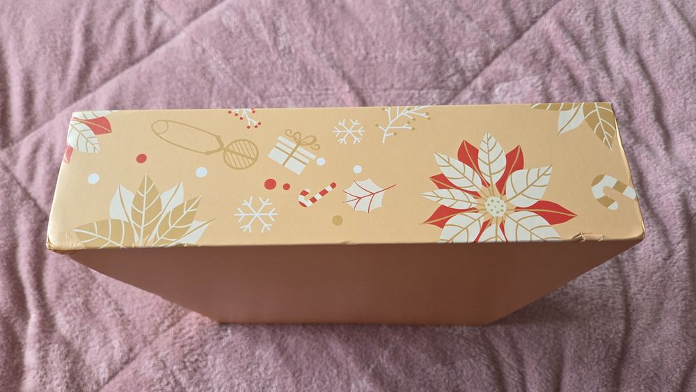 Кутия за адвент календар