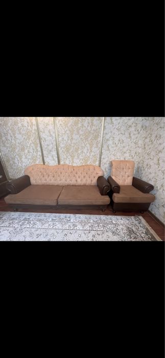 Продам диван и кресла