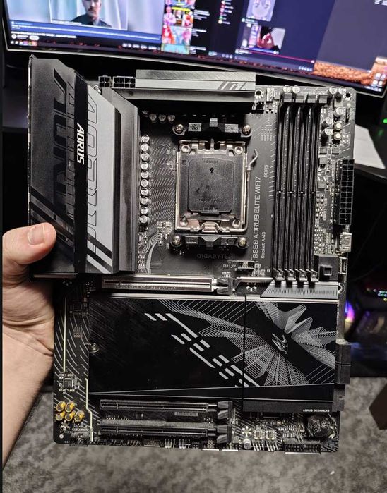 Placa de baza Gigabyte B850 AORUS DDR5 ELITE WIFI7